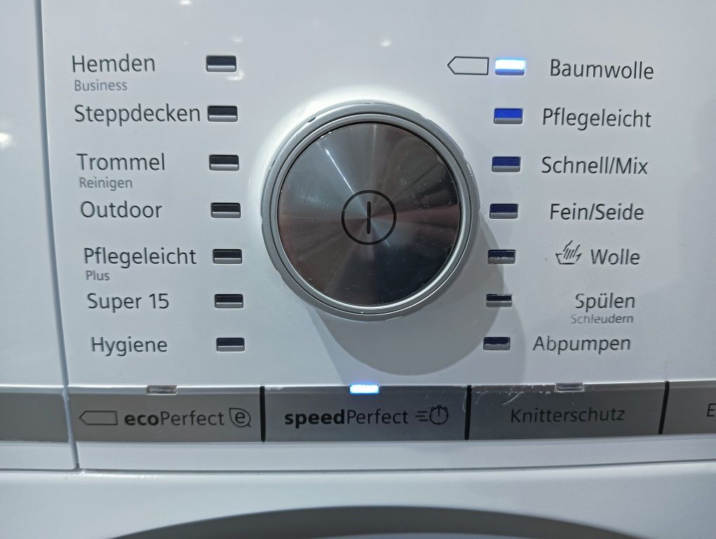Jak nowa pralka 9 kg Siemens.