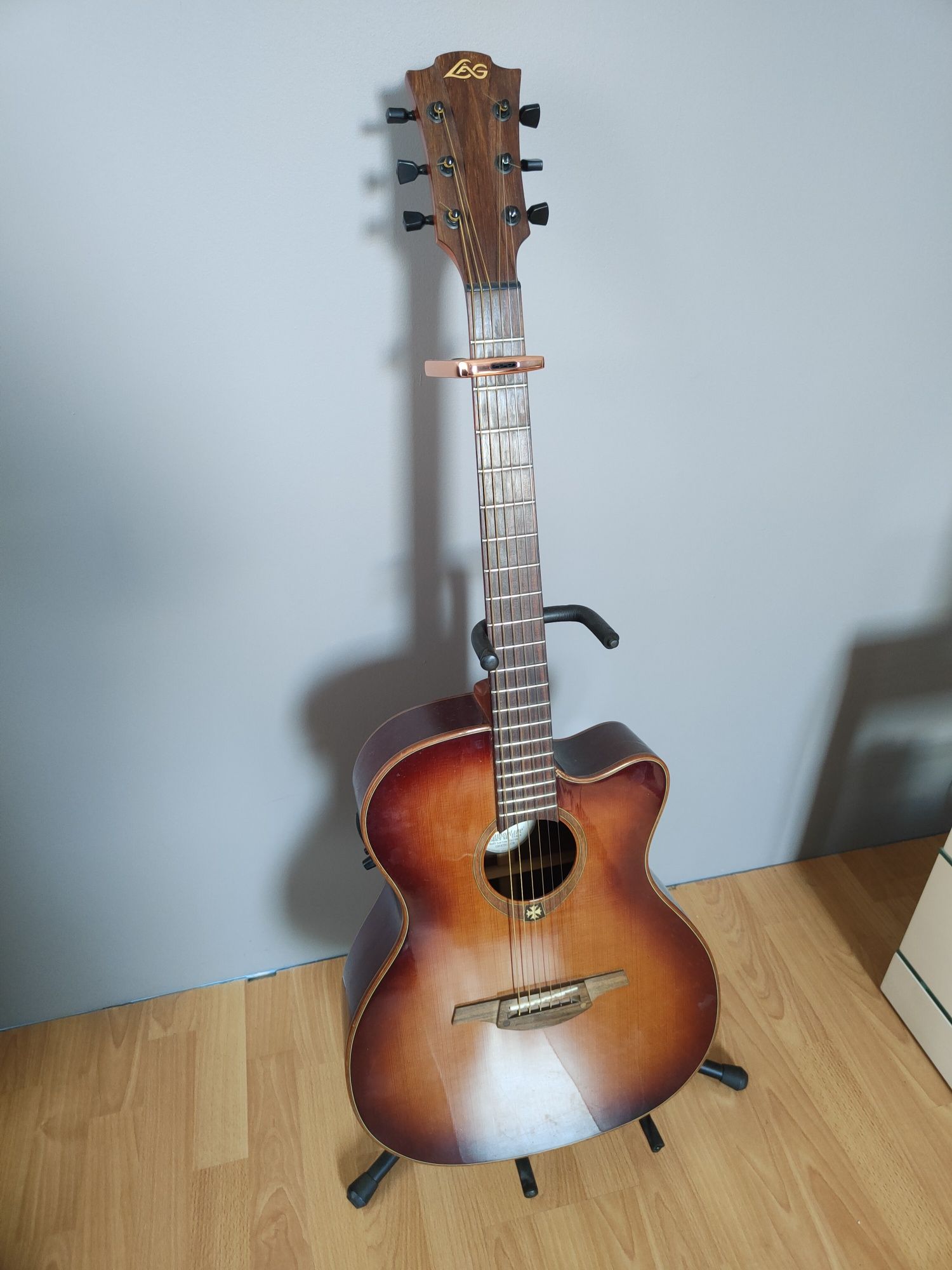 Gitara elektroakustyczna LAG Tramontane T100 ACE BRS