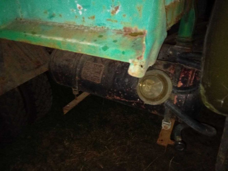 Продам Зіл самоскид 495810