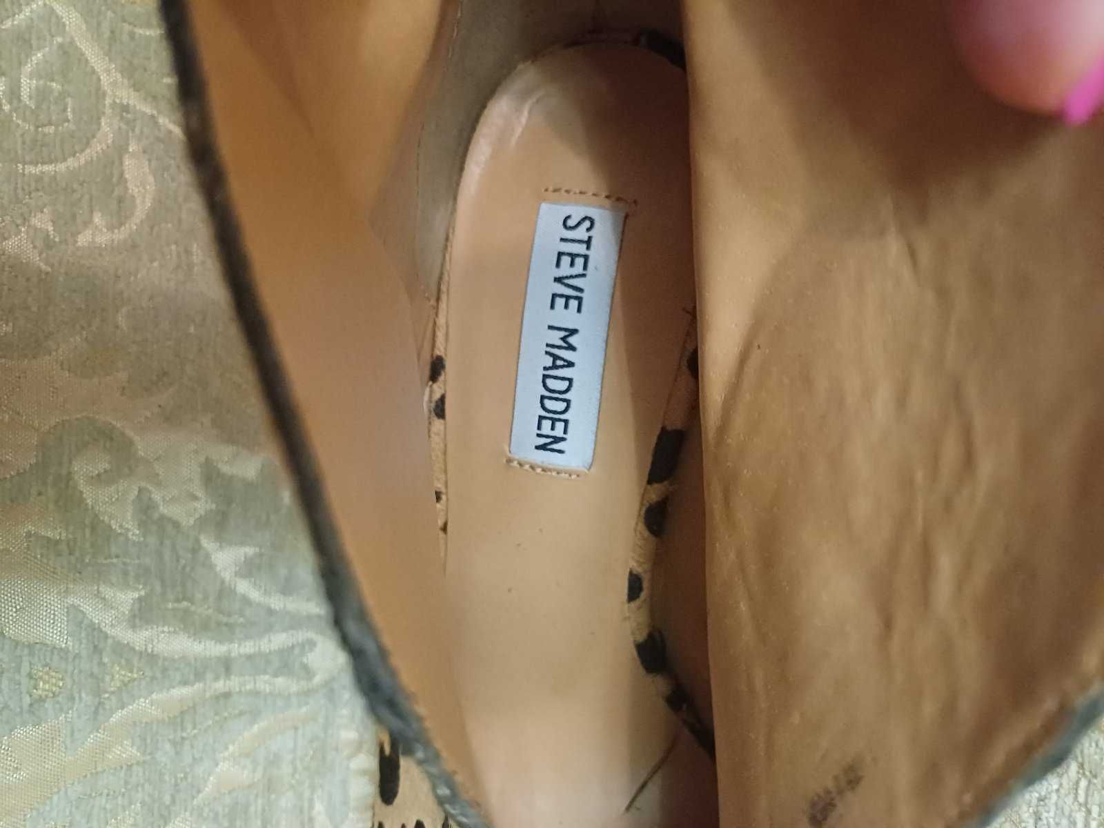 Ботинки, ботильоны 39 розмер Steve Madden натуральная нерпа