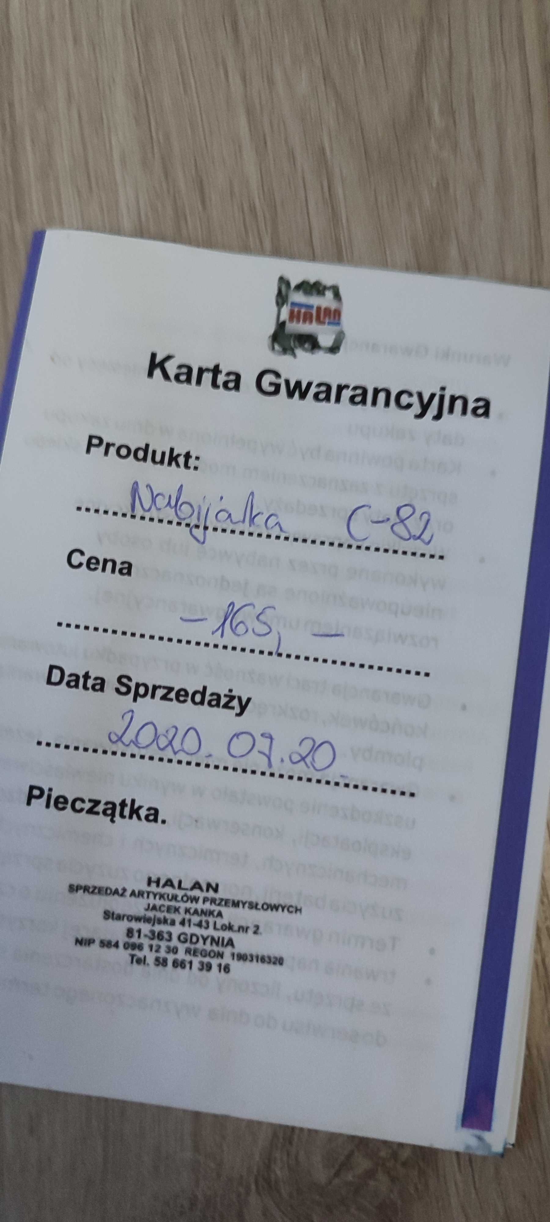 Elektryczna maszynka do papierosów