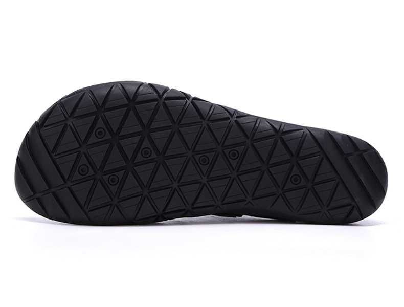 Buty do wody na plaże kamieniste kajak 40 czarne BW2