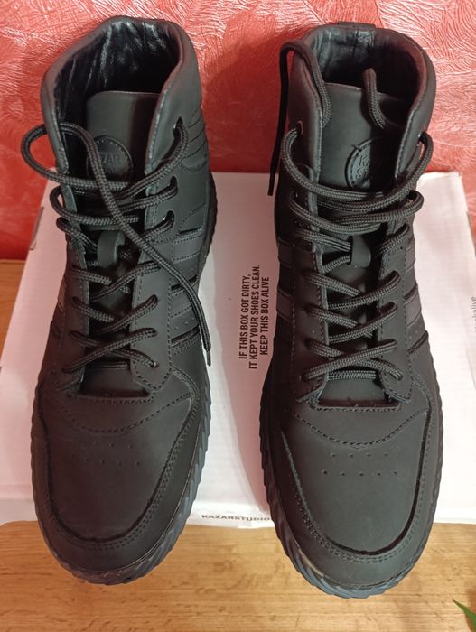 Мужские кроссовки ботинки Kazar