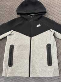 Nike tech fleece