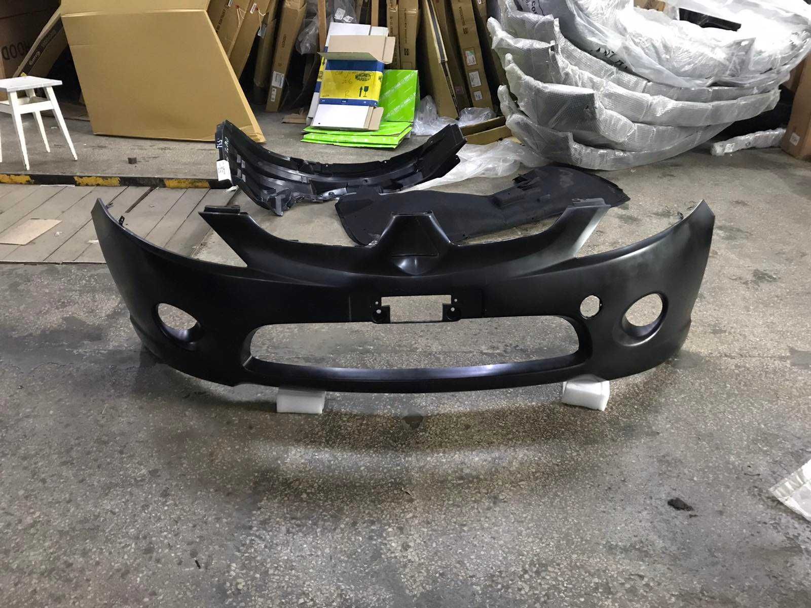 Бампер  MITSUBISHI GRANDIS, 01.2004 - 2007 PMB04003BA
