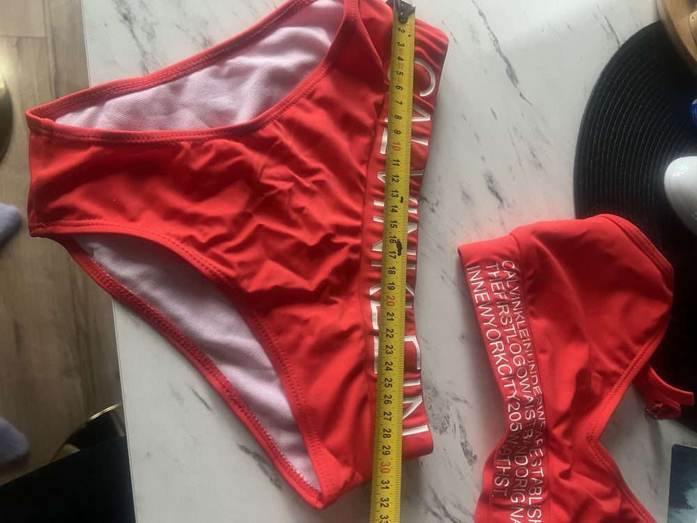 Kostium kąpielowy Calvin Klein w rozm S. Pomaranczowy kolor