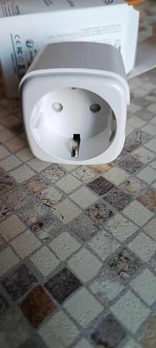 Умная розетка WiFi Tuya Smart