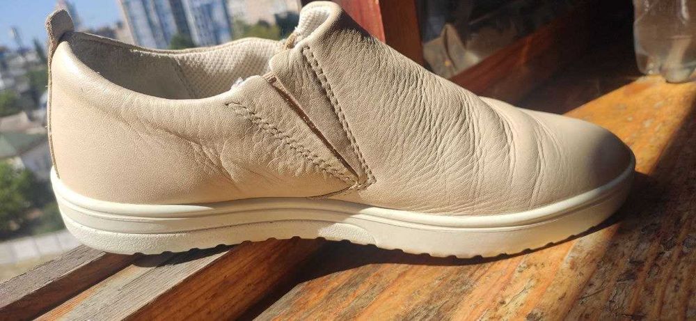 Сліпони ECCO 37 розмір