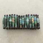 Pulseiras e fios