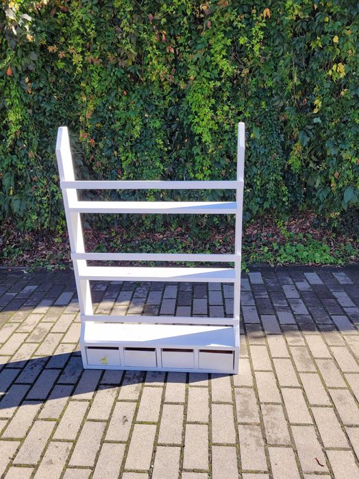 Półka na książki/ regał drewniany