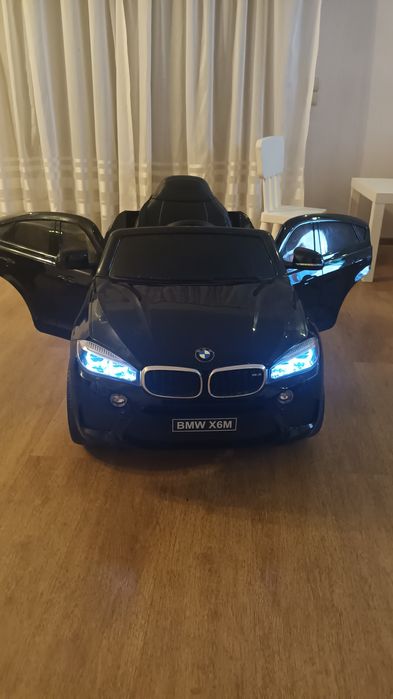 Elektryczne auto BMW X6M