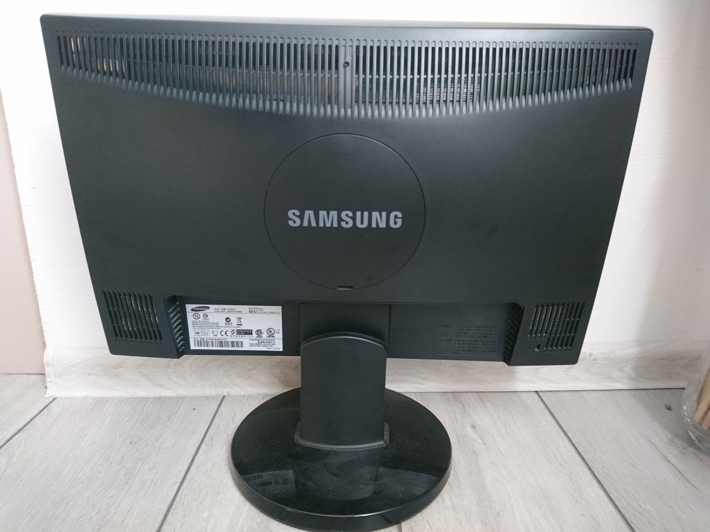 Monitor Samsung 20 cali 2043NWX