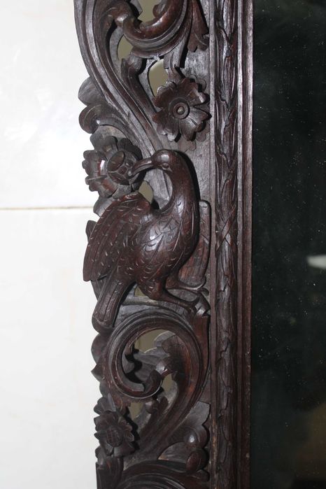 Espelho D João V esplendoroso trabalho em Talha, com mais de 280 anos