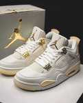 Jordan 4 Retro Metaliczne złoto  Buty codzienne nowe z metką R.42