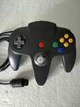 Oryginalny kontroler pad do Nintendo 64 N64 - czarny  NUS-005
