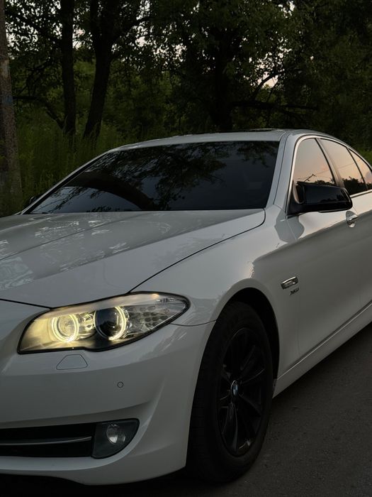 BMW F10 528i X-drive