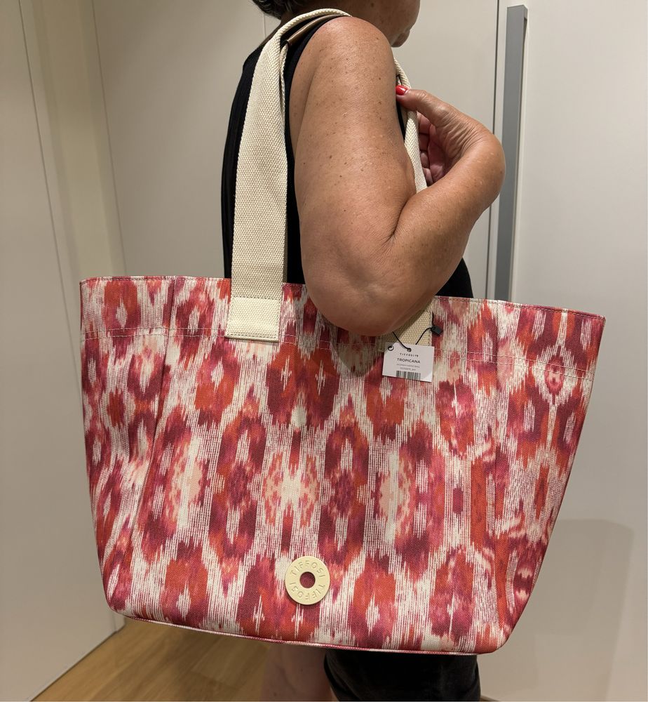 Saco da Marca Tiffosi - Modelo Tropicana