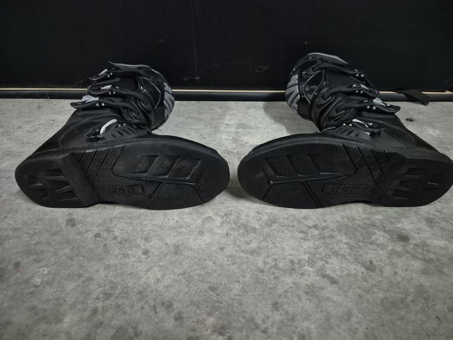 Botas motocross Raven