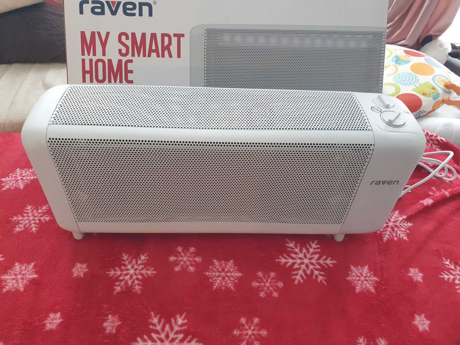 Grzejnik konwektorowy 750 W - 1500 W Nowy Raven EGK002