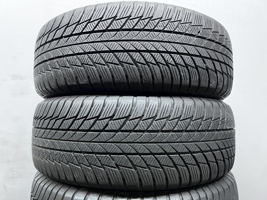 4шт зима 225/60/R18 2022р Bridgestone Blizzak LM001