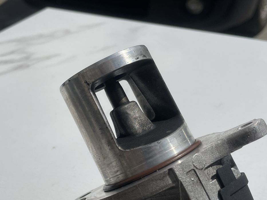 Клапан ЕГР Мерседес W211 W212 W164 W166 2.2 2.7 3.0 3.2 Авторозборка