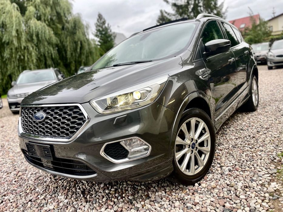 Ford Kuga Lift*Vignale*Panorama*Skora*Kamera*Sony*Park Assist*Org Lakier+Org Km*
