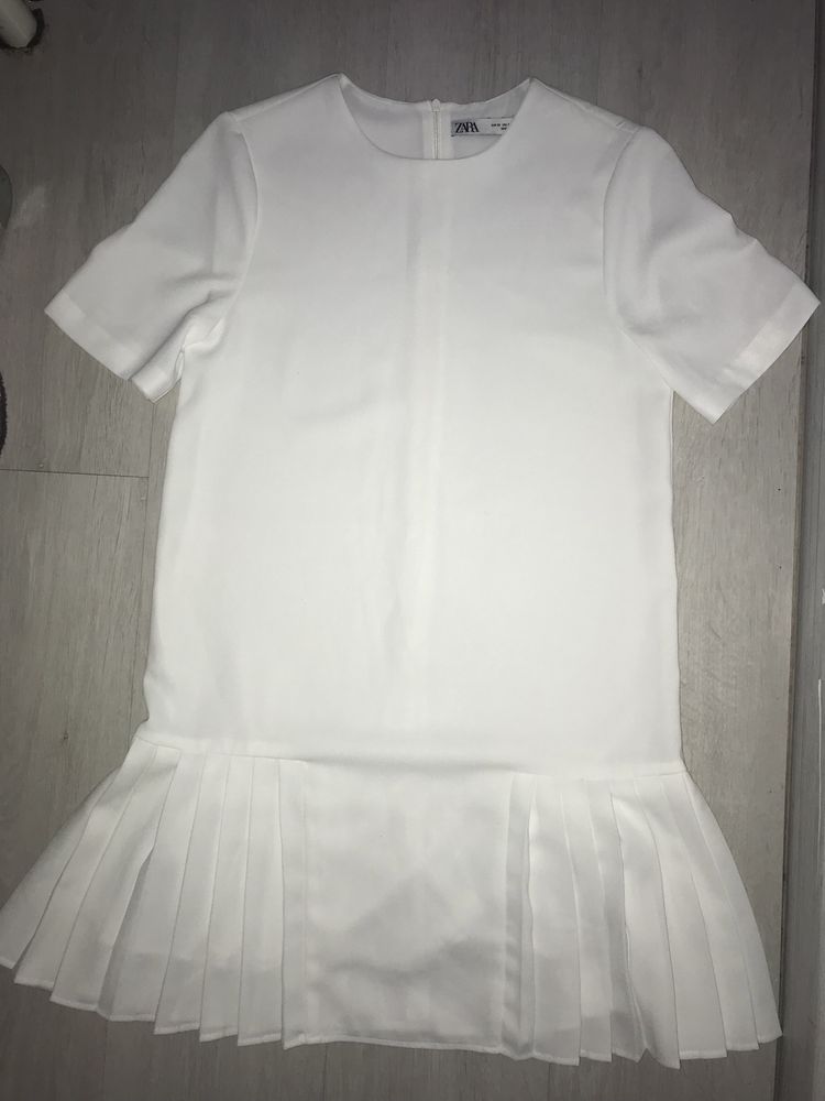 sukienka biała zara nowa piekna rozmiar XS S M