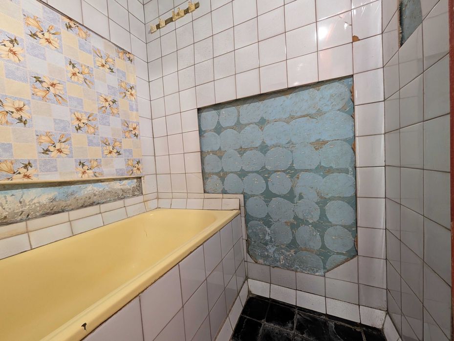 Продам без комісії 2кімнатну квартиру в районі Осіпенковського ринку