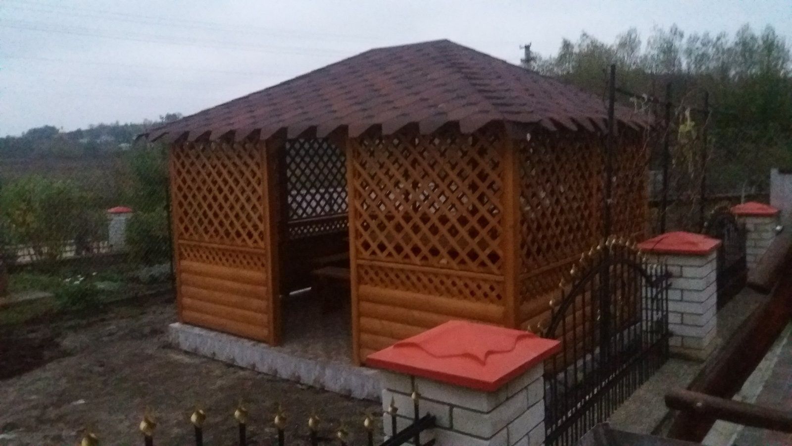 Бесідка альтанка