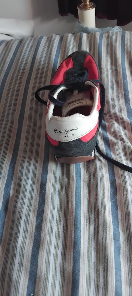 Nr,ténis Pepe jeans €
