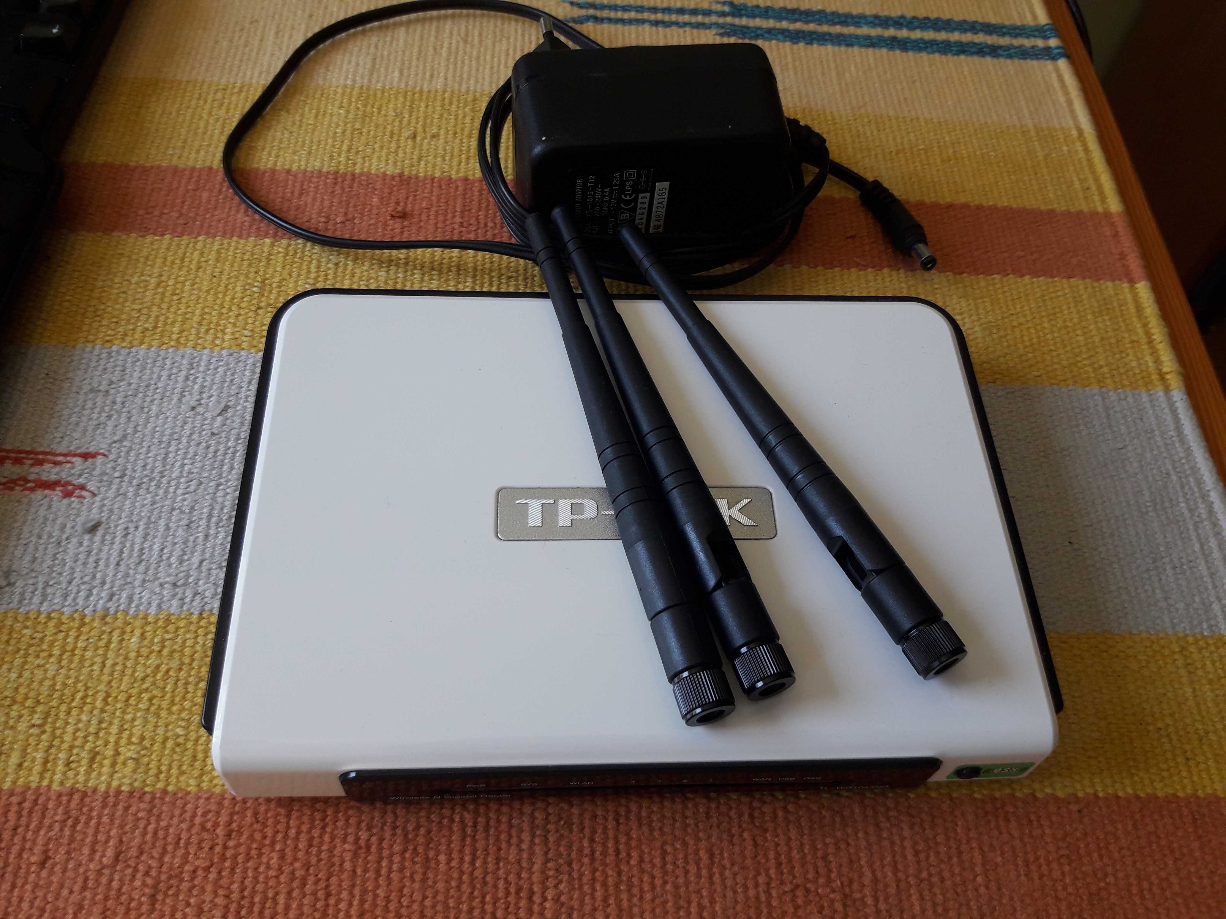 Router TP-LINK TL-WR1043ND ver. 1.8 - 300Gb/s