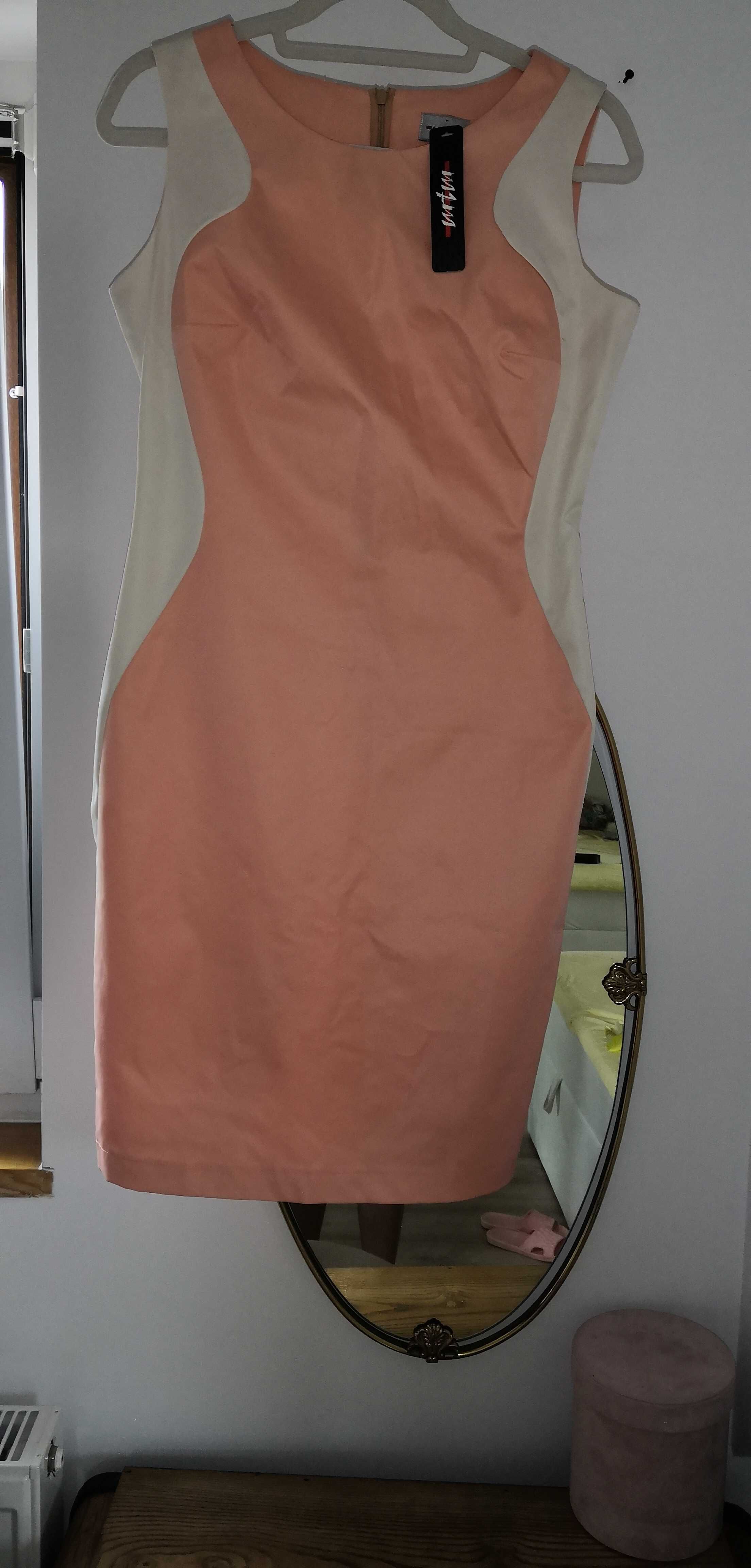 Sukienka brzoskwiniowa Rozmiar 40