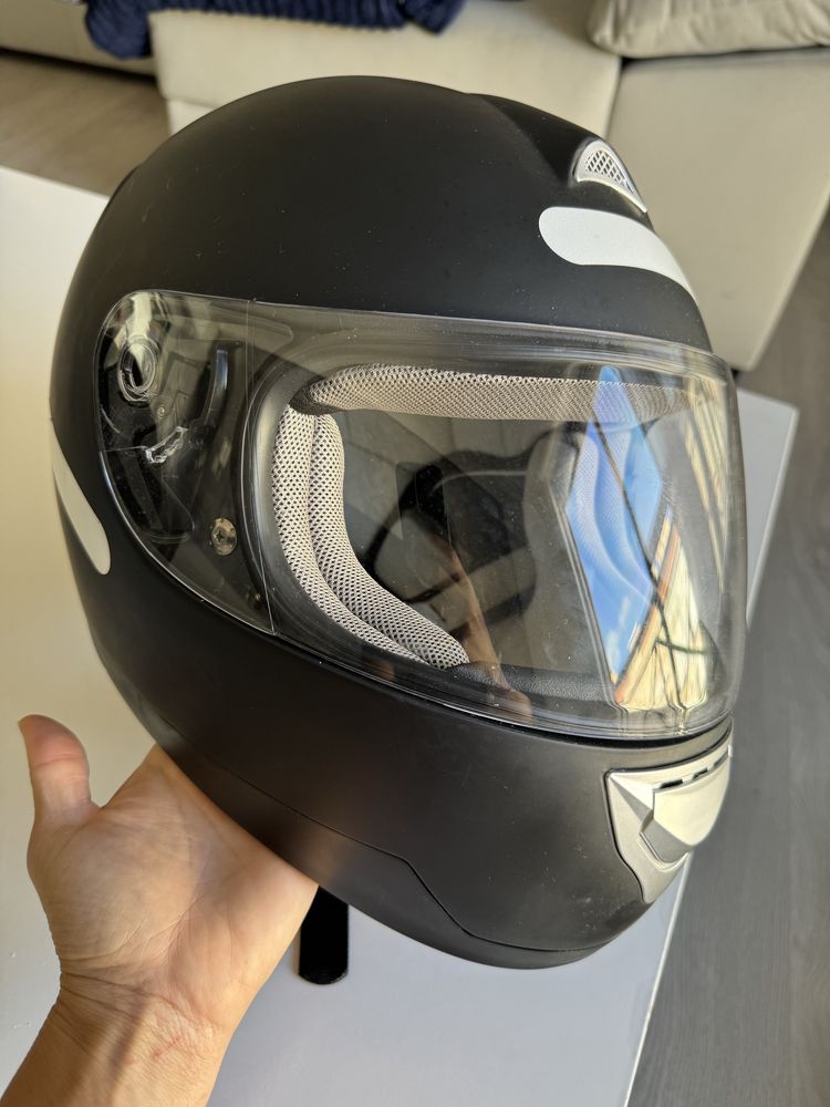 2 Capacetes de moto  novos – 120€ os dois