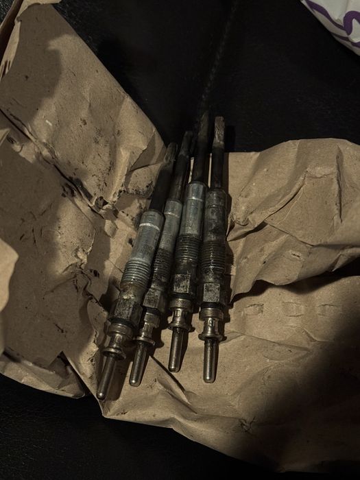 Блок свічок розжарювання BMW 3 series e46 e90/e91 e60 2.0d (M47) /реле