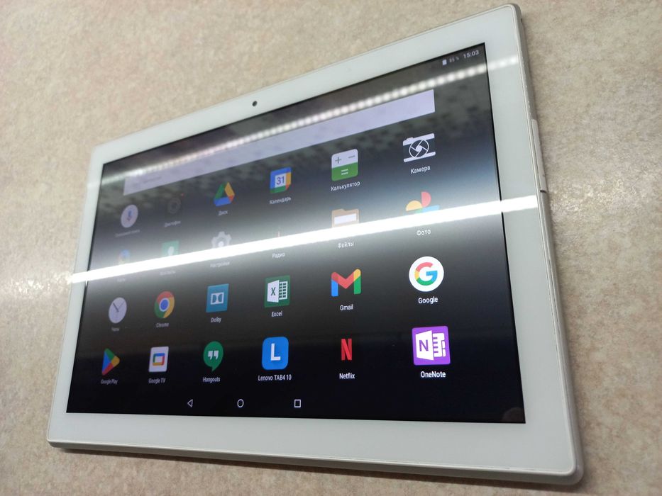 Планшет Lenovo 10". Стан ідеальний! 4G + sim!