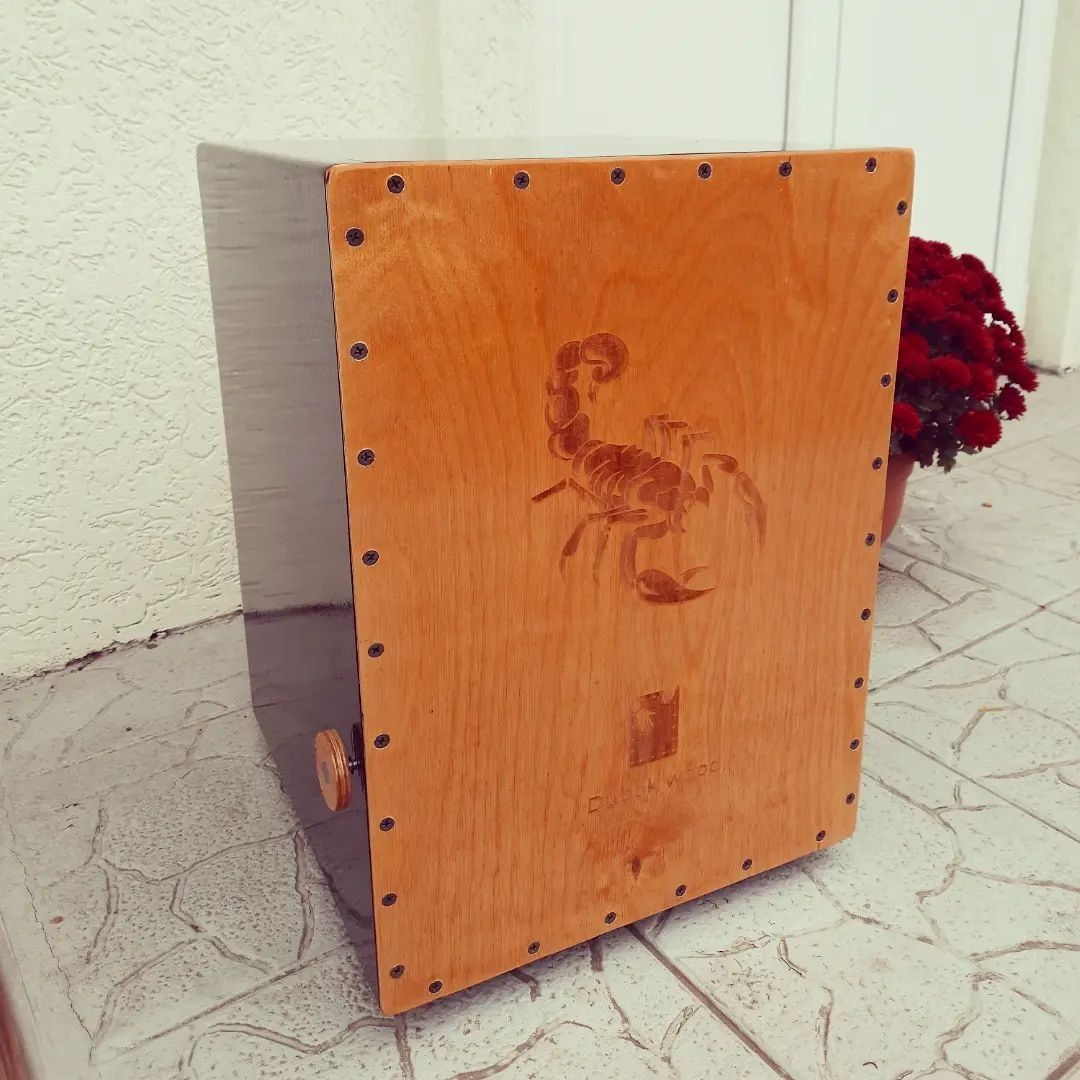 Кахон барабан Cajon ударний музичний інструмент