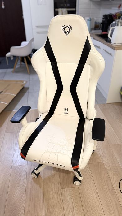 Fotel gamingowy Diablo/Diablo gaming chair