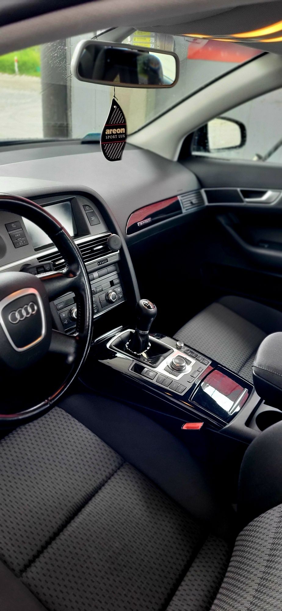 Audi A6C6 2.4 V6
