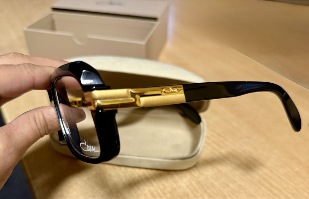 Okulary Cazal model 607 001