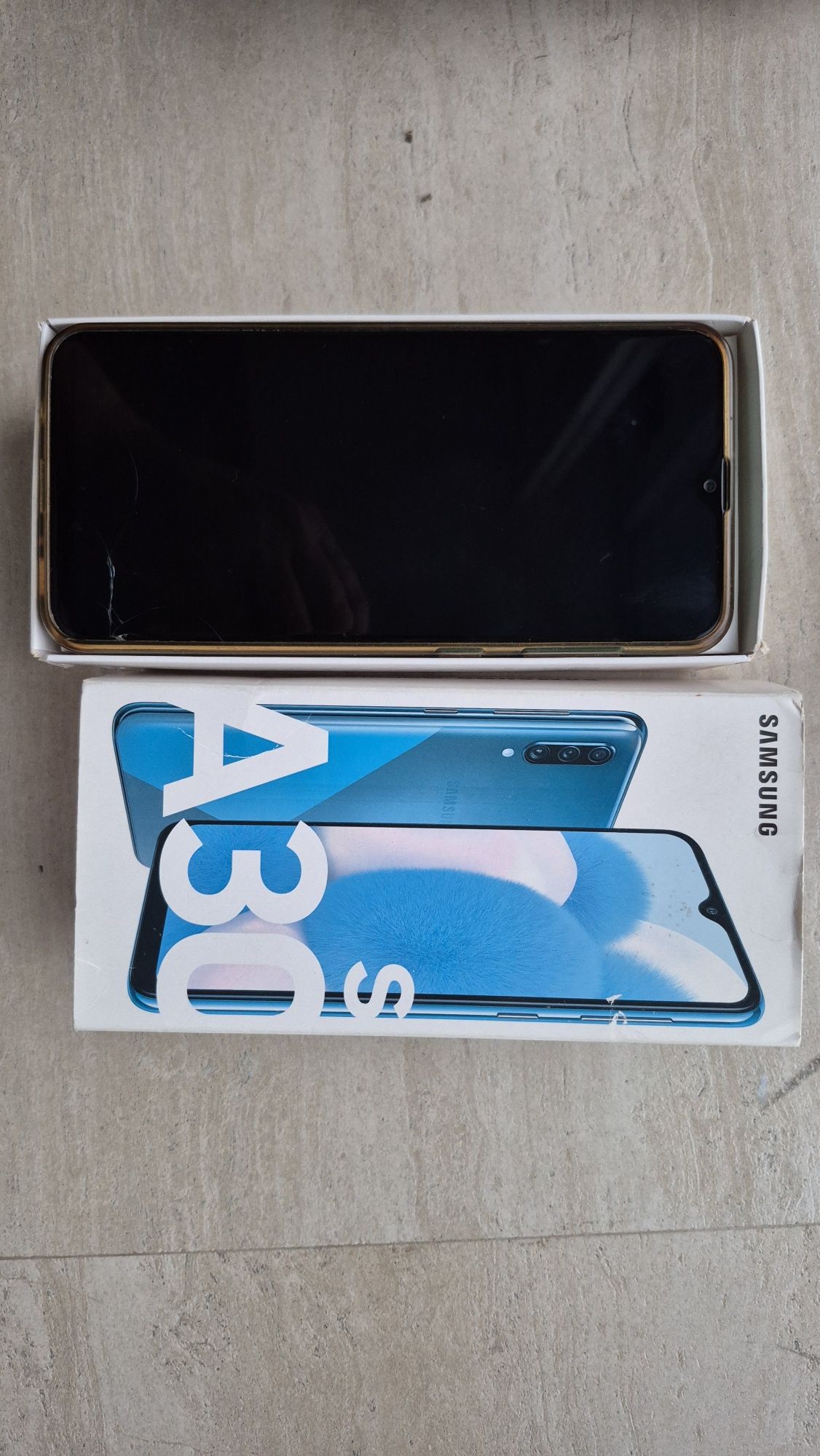 Смартфон Samsung A30s