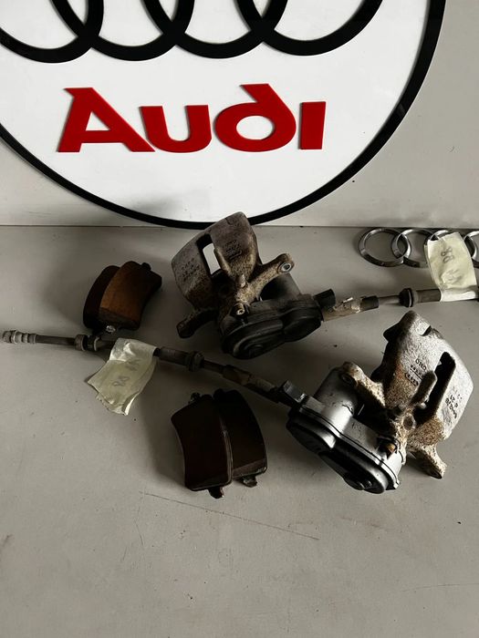 6443/B 6442/B ZACISK HAMULCOWY AUDI A4 B8 + KLOCKI