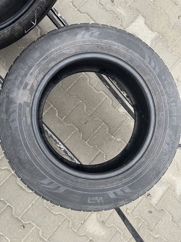 225/65r17 nokian opony z de zima