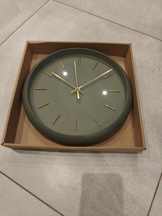 Zegar ścienny, zieleń oliwka