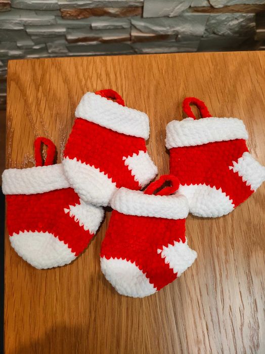 Skarpetki świąteczne na szydełku