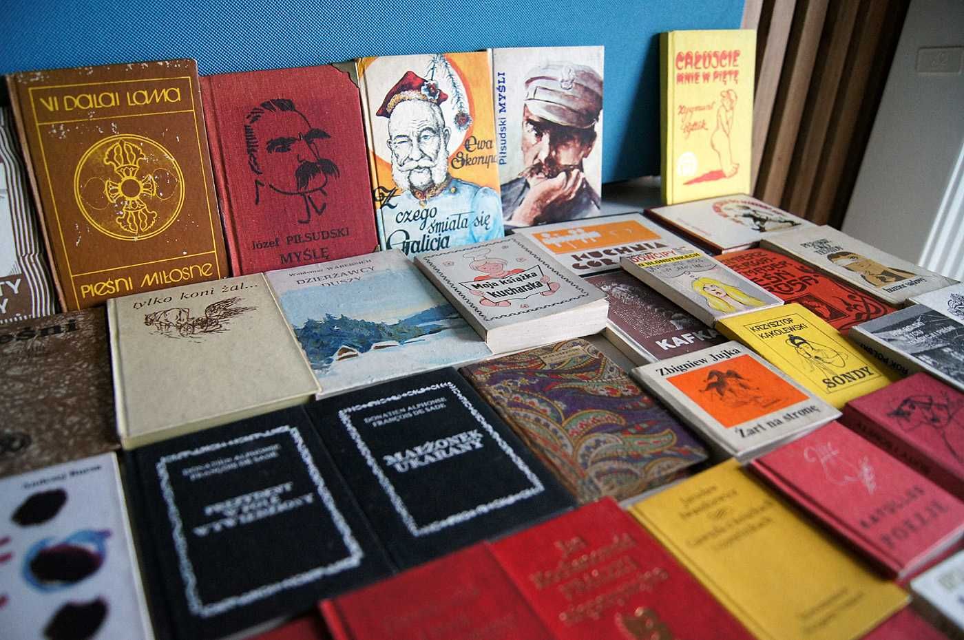 Kolekcjonerskie Mini Książeczki PRL 138 szt unikaty lata 80te