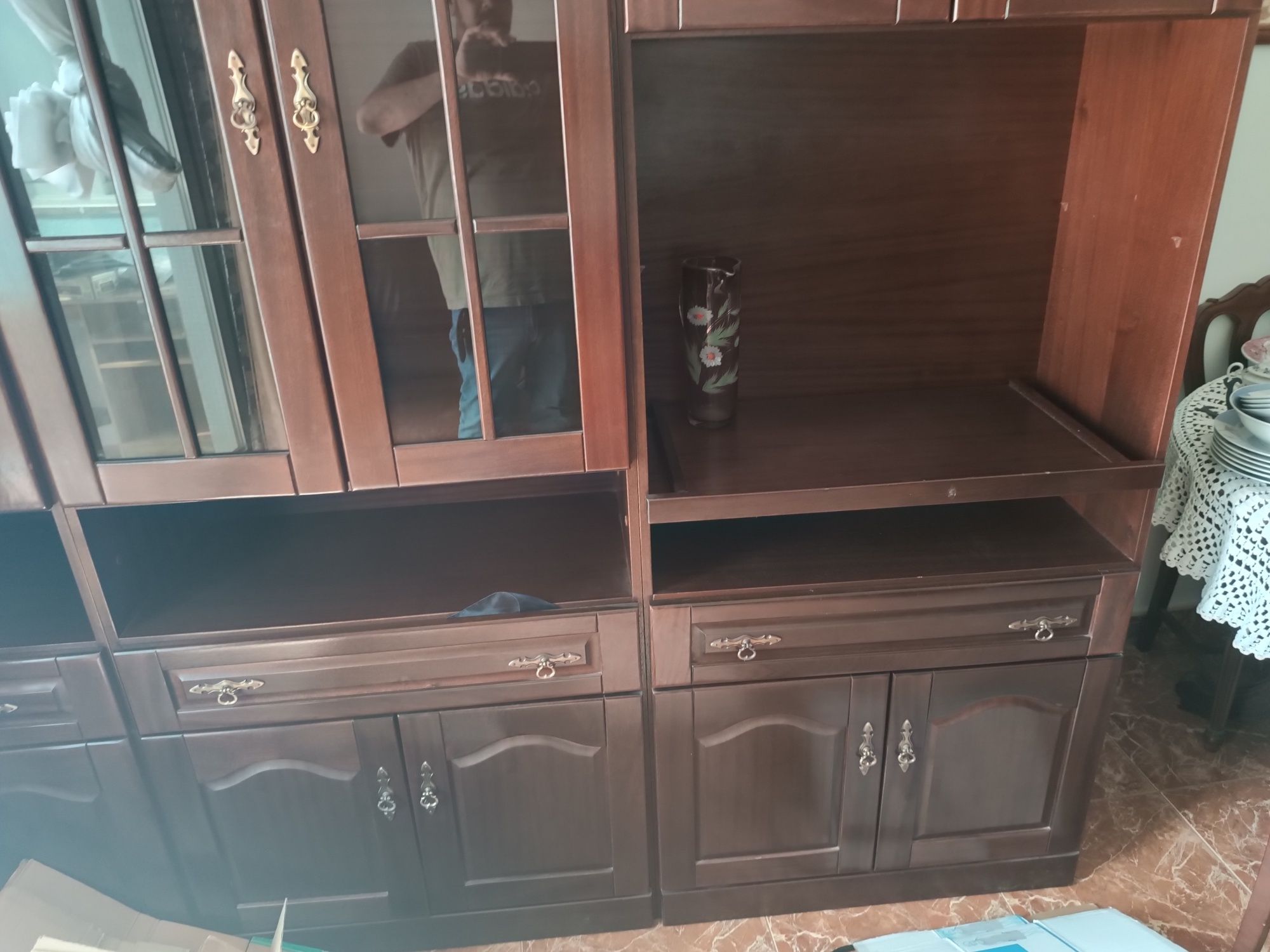 Móvel de sala com bar