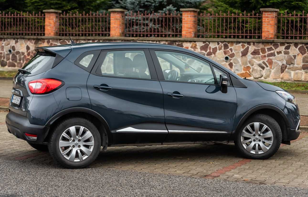 Renault Captur 09 TCE rok 2013