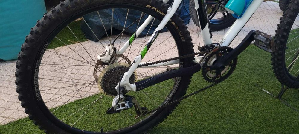 (Usada) Bicicleta BTT Rockrider 8.0
