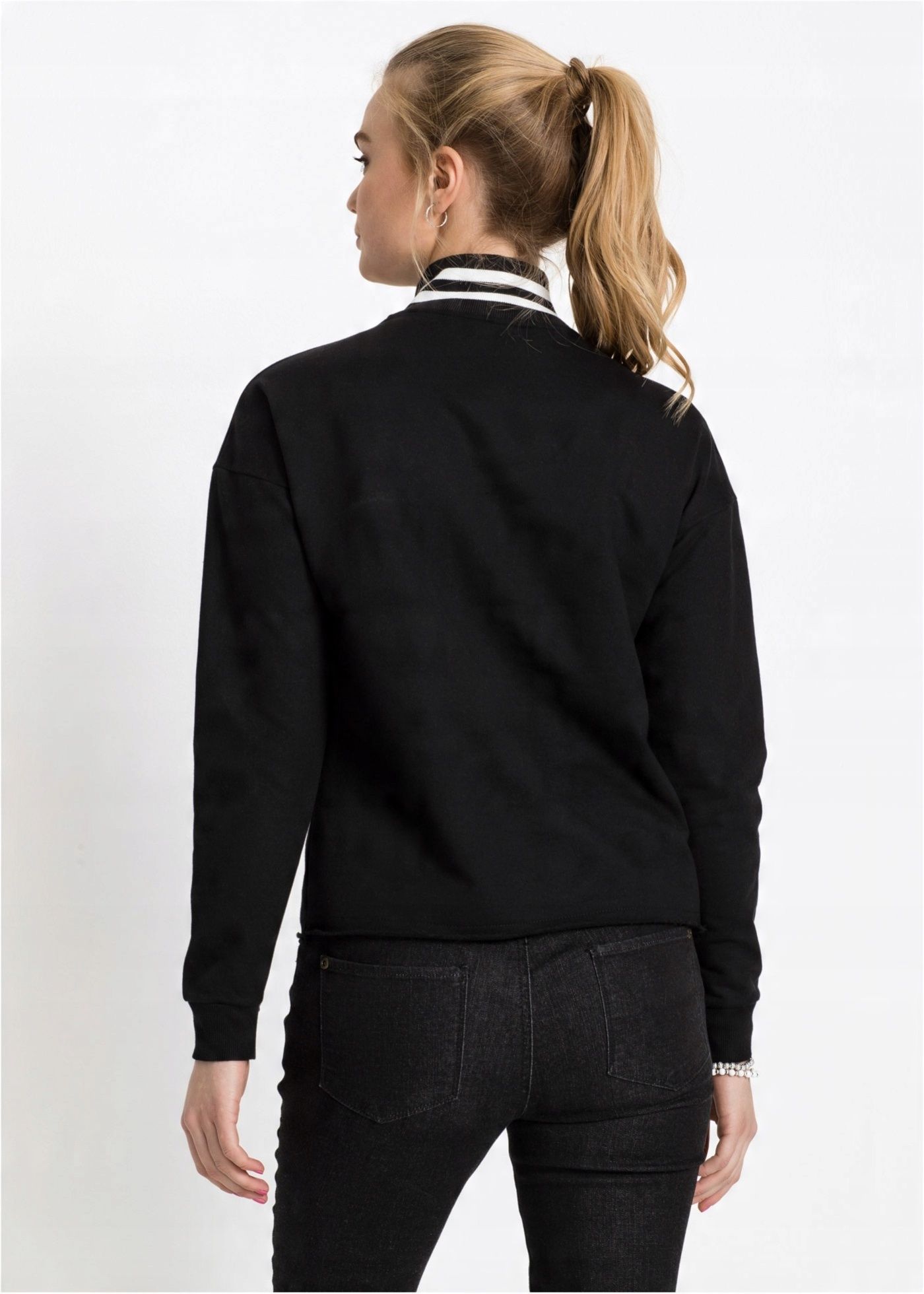B.P.C czarna bluza z nadrukiem r.40/42