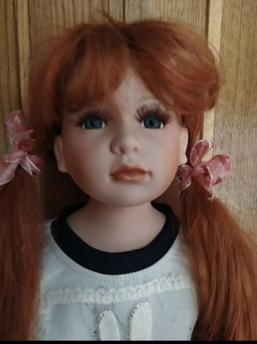 Фарфоровая кукла 65си